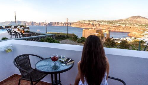 Apartment - Split Level with Caldera View