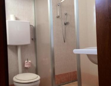 Double or Twin Room with Side Sea View