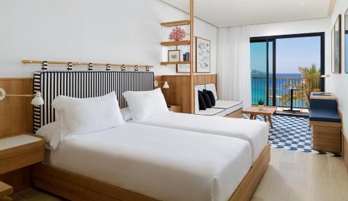 Junior Suite with Terrace and Sea View (2 Adults)