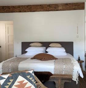 Double or Twin Room with Bathroom