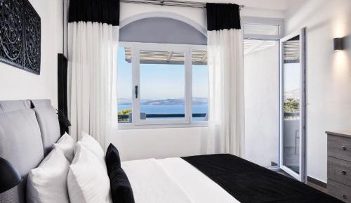 Standard Double Room with Sea View