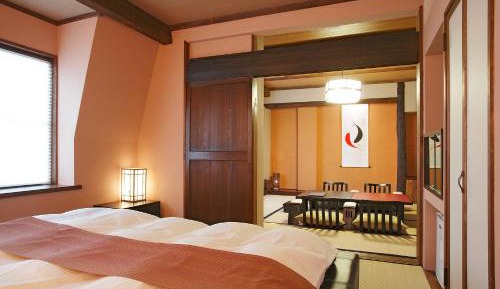 King Room with Tatami Area