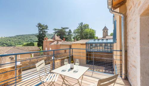 King Room with Balcony