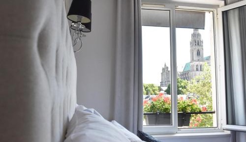 Confort Double Room view cathedral