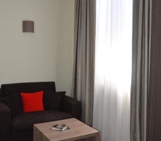 Elegance Double room with Garden View and Parking View