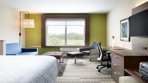 King Suite with Sofa Bed