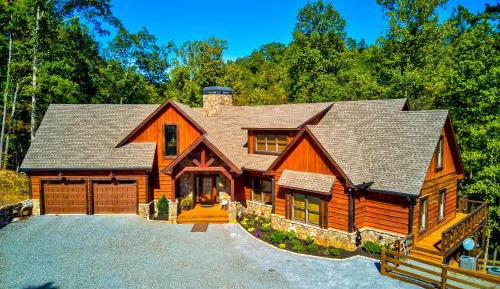 Four bedroom holiday home 