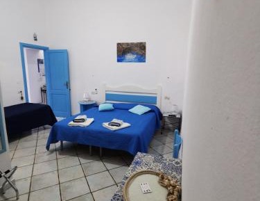 Studio (3 Adults)