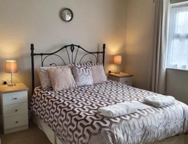 King Room with Private Bathroom