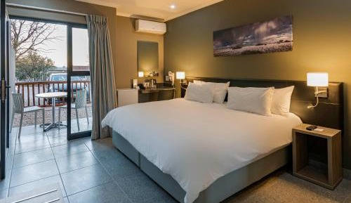 Premium King Room