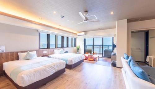 Executive Ocean Suite with Open-Air Bath