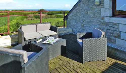 Two-Bedroom Holiday Home