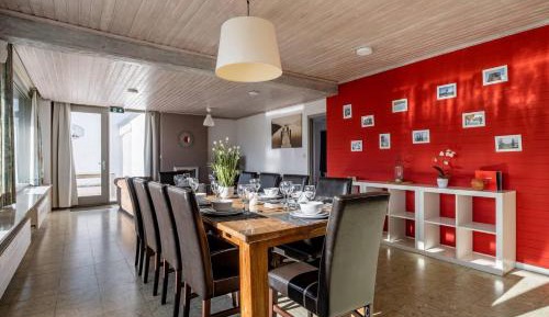 Five-Bedroom Villa (16 Adults)