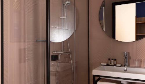 Two Double Connecting Rooms 
