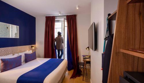 Standard Double Room "Labyrinthe"