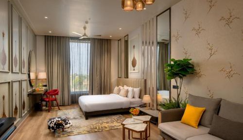 Deluxe King Room