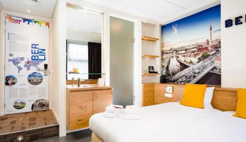 Twin Room (Including free parking)