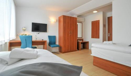 Single Room with Private Bathroom