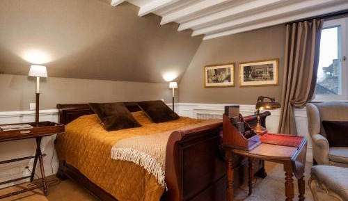 Junior Suite (2 Adults)