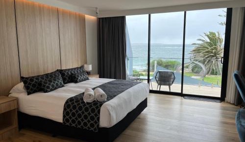 King Room Accessible with Balcony - First Floor