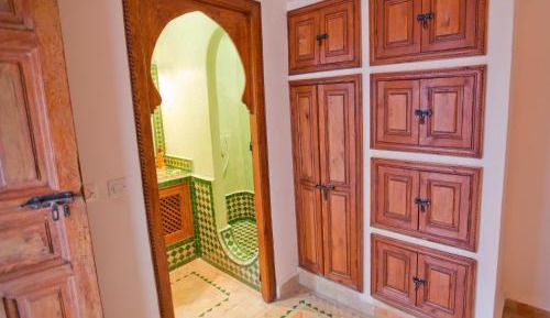 Basic Triple Room