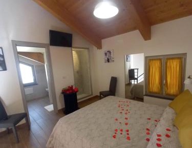 Double Room with Private Bathroom