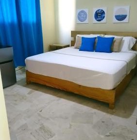 Deluxe Double Room (2 Adults + 1 Child)