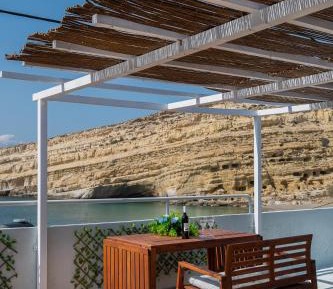 Studio with Sea View