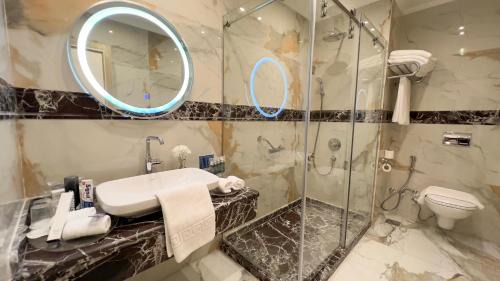 Queen Suite