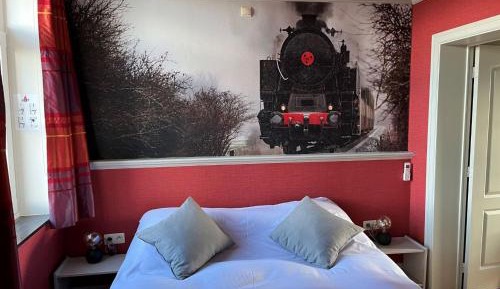 Small Double or Twin Room