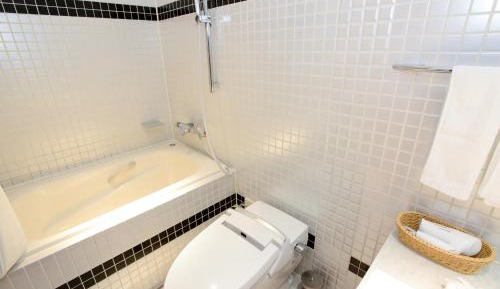 Executive Floor Deluxe Double Room with City View - Non-Smoking