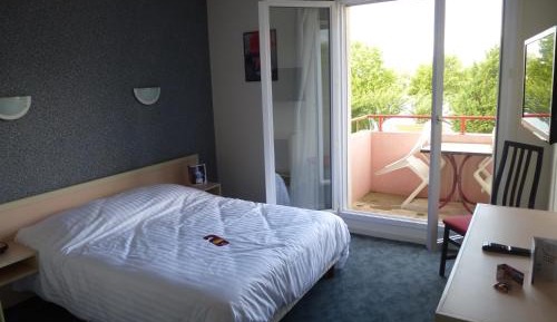 Comfort Room - Double Bed