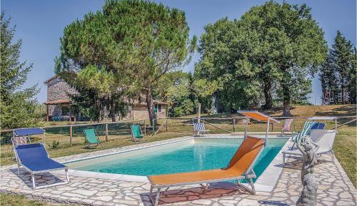 Six-Bedroom Holiday Home