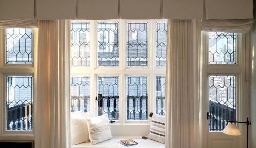 King Room with Detached Private Bathroom