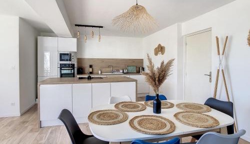Apartment - Split Level