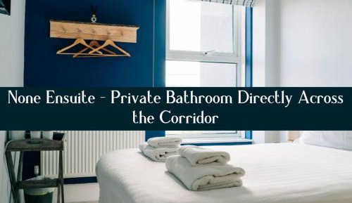 Double Room with Private External Bathroom