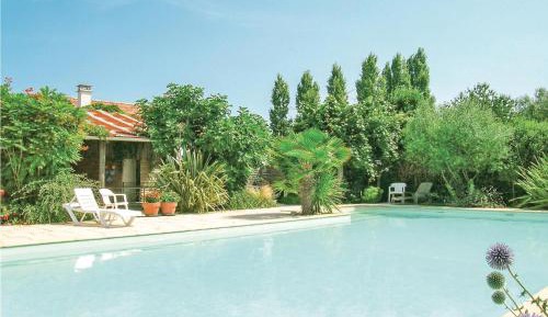 Three-Bedroom Holiday Home 