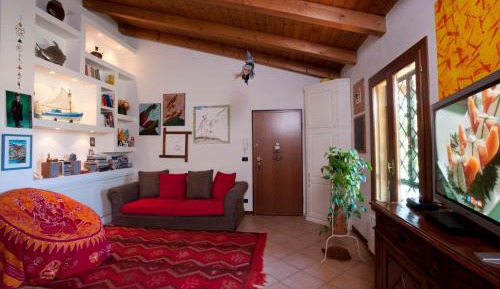 Apartment with Garden View