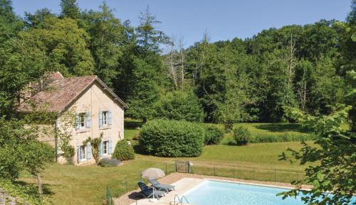 Four-Bedroom Holiday Home