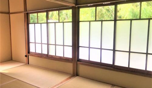 Japanese-Style Room