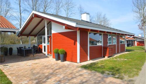 Two-Bedroom Holiday Home