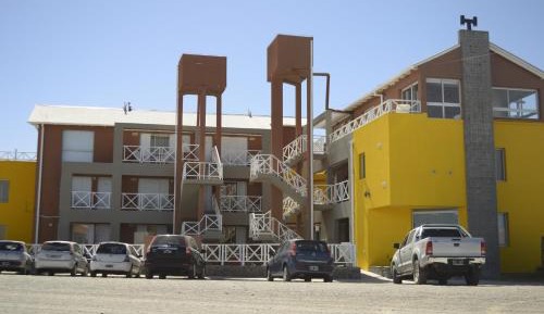 One-Bedroom Apartment (3 Adults)