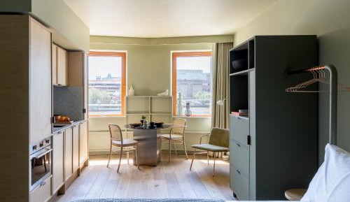 Locke Studio - Accessible