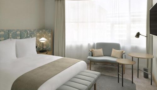 Queen Room