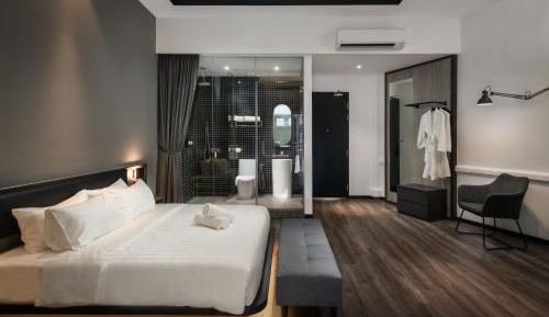 Premium Suite With Bathtub
