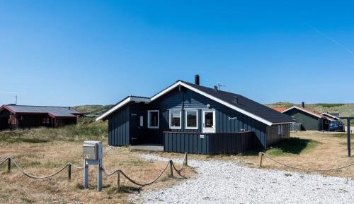 Three-Bedroom Holiday Home 