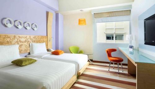 Deluxe Room with Two Single Beds