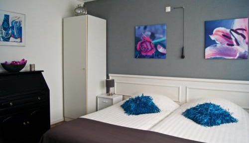 Double Room with Private External Bathroom