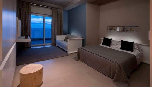 Deluxe Double Room with Extra Bed