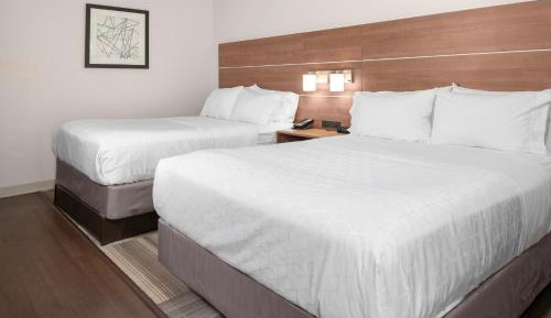 Standard Room with Two Queen Beds